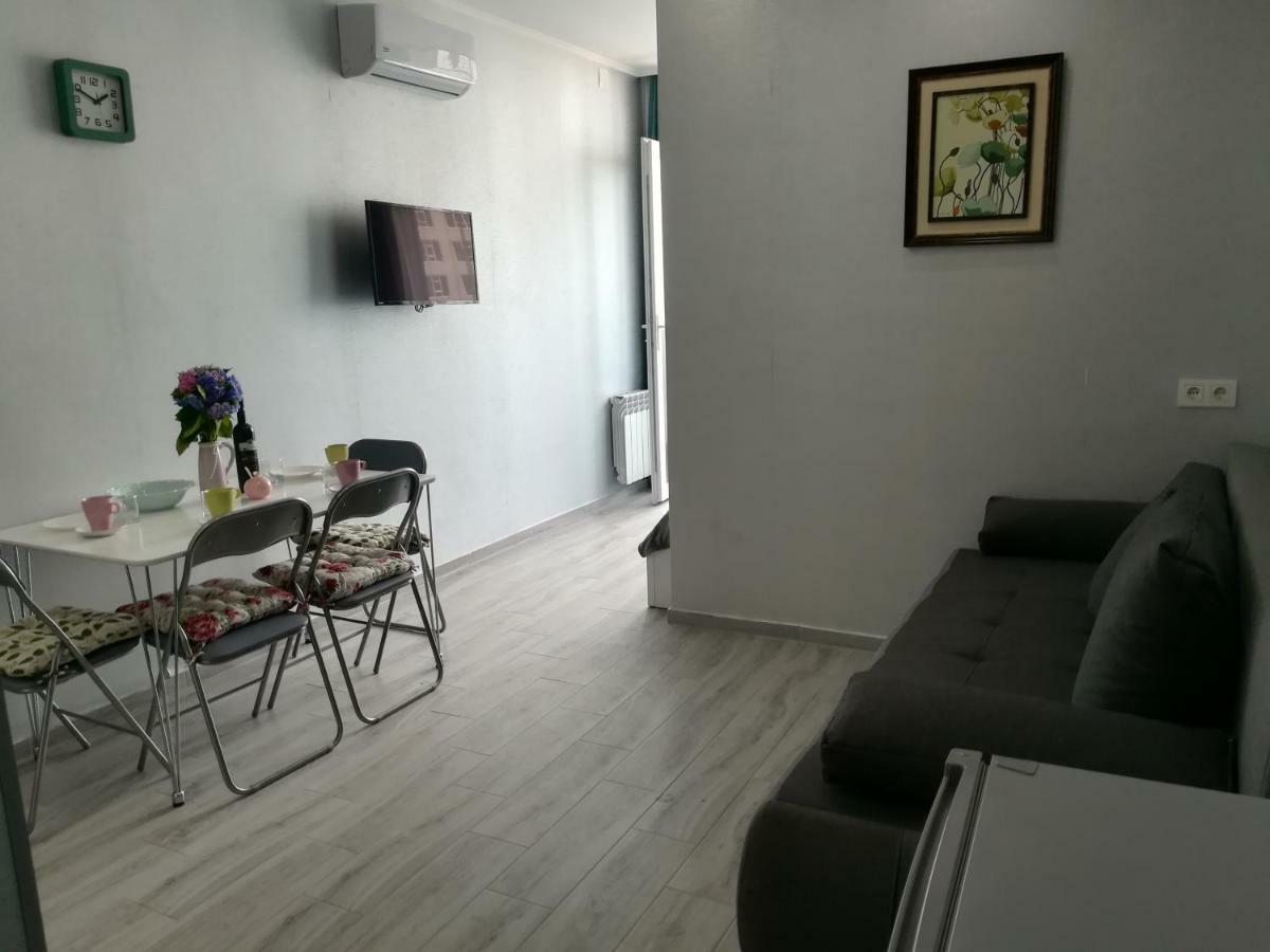 Apartament In Real Pealce In Батумі Екстер'єр фото