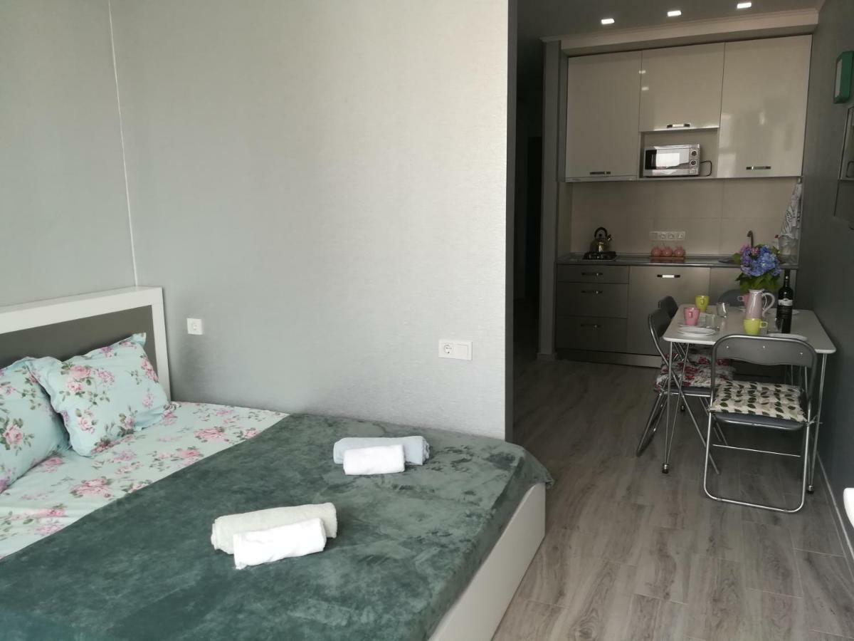 Apartament In Real Pealce In Батумі Екстер'єр фото